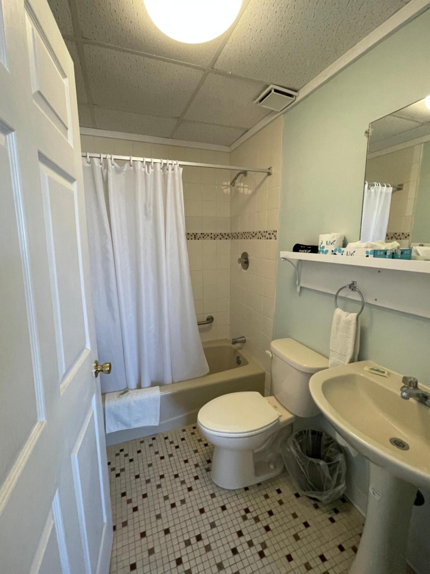 Barcelona Motel Wildwood Crest Room photo